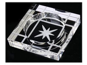 WHITE LABEL - cendrier carré en verre gravure étoile accessoire  - Cendrier