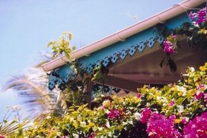 Déco Robinson - fleur - Decorative Roofline Frieze