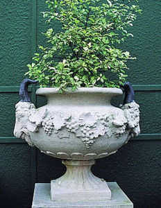 Chilstone - goat's head urn - Garden Vase