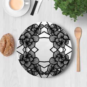 la Magie dans l'Image - graphic flowers - Dinner Plate