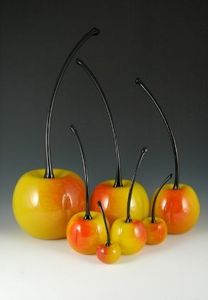 CARLSON ART GLASS -  - Decorative Fruit And Vegetable