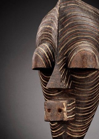 Jo De Buck - Maske aus Afrika-Jo De Buck-Masque kifwebe de style archaïque